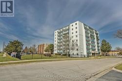 701 - 986 HURON STREET  London East (East A), ON N5Y 5E4