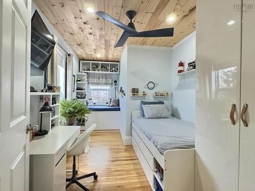 355 Queen Street, Truro, NS - Indoor