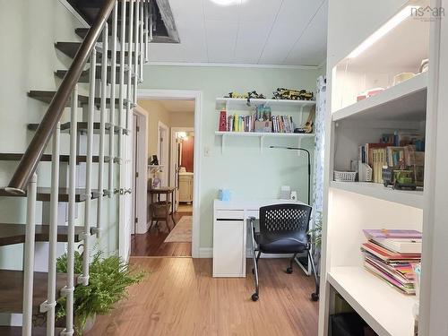 355 Queen Street, Truro, NS - Indoor Photo Showing Other Room