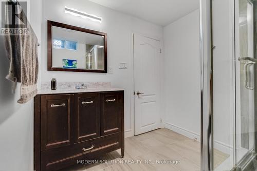 44 Bendamere Crescent, Markham, ON - Indoor Photo Showing Bathroom