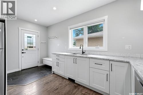 1601 Lacon Street, Regina, SK - Indoor