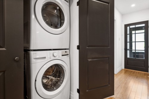 Laundry - 5043 Rue De La Roche, Montréal (Le Plateau-Mont-Royal), QC - Indoor Photo Showing Laundry Room