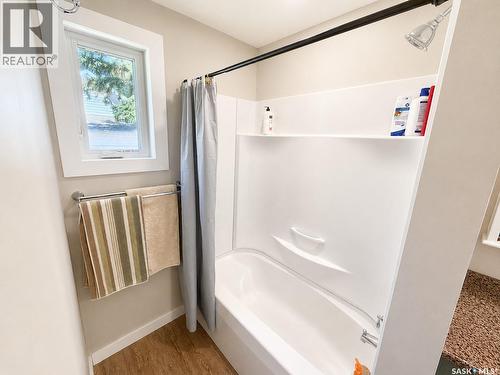 205 3Rd Avenue, Harris, SK - Indoor Photo Showing Bathroom