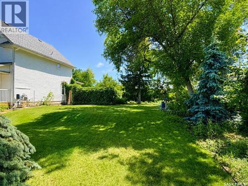 205 3Rd Avenue, Harris, SK - Outdoor