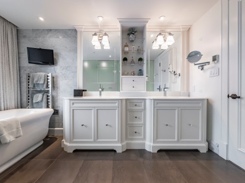 Master Bathroom - 17E-1650 Rue Sherbrooke O., Montréal (Ville-Marie), QC - Indoor Photo Showing Bathroom