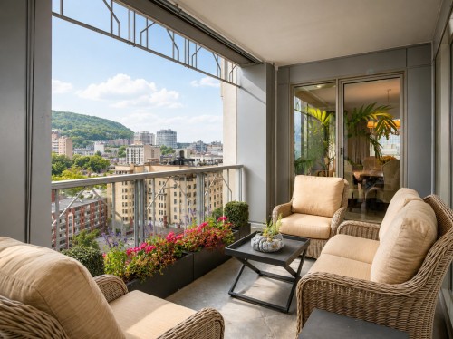 Balcony - 17E-1650 Rue Sherbrooke O., Montréal (Ville-Marie), QC - Indoor Photo Showing Living Room