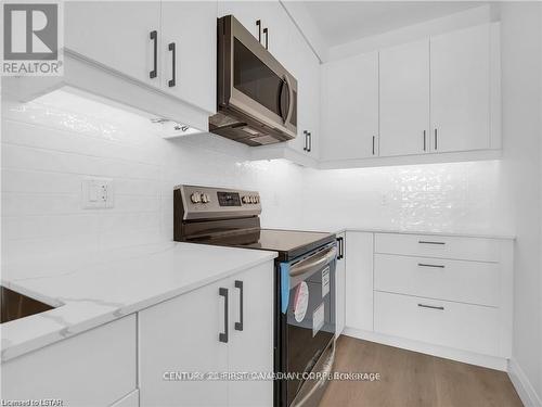 51 - 3900 SAVOY STREET , London South (South V), Ontario N6P 0H9 5