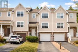 36 Stratford Way  Halifax, NS B3S 1E5