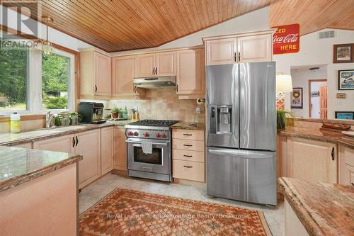 Kitchen - 10 3Rd Concession Road, Carling, ON - Indoor Photo Showing Kitchen