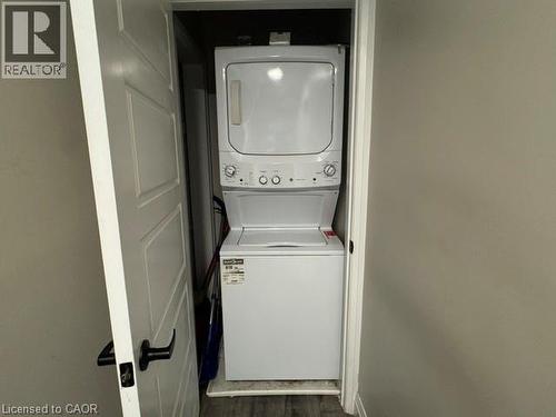 49 Edinburgh Road Unit# Main, Kitchener, ON - Indoor Photo Showing Laundry Room