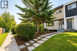 302 Terrace Park  Red Deer, AB T4N 1V8