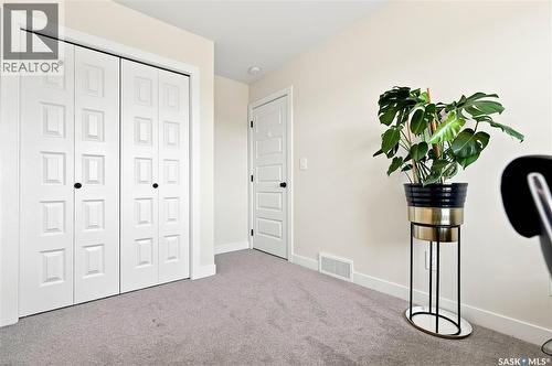 850 Brighton Gate, Saskatoon, SK - Indoor