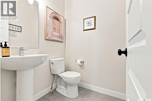 850 Brighton Gate, Saskatoon, SK - Indoor Photo Showing Bathroom