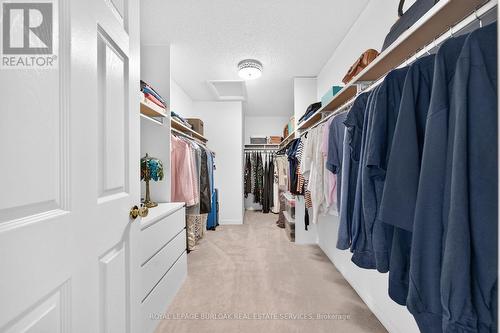 2203 Turnberry Road, Burlington, ON - Indoor With Storage