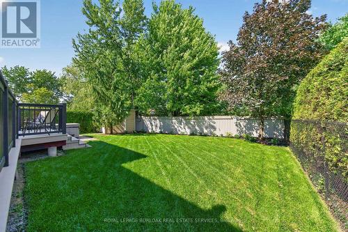 2203 Turnberry Road, Burlington, ON - Outdoor