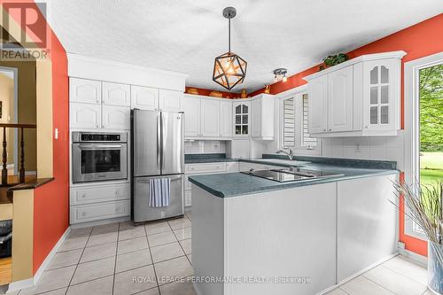 828 Principale Street, Casselman, ON - Indoor Photo Showing Kitchen