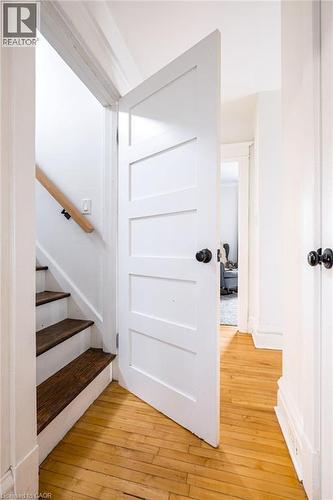 435 Dundurn Street S, Hamilton, ON - Indoor Photo Showing Other Room