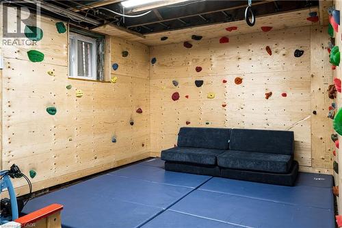435 Dundurn Street S, Hamilton, ON - Indoor Photo Showing Other Room