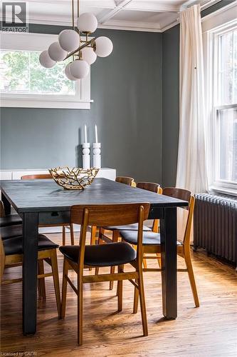 435 Dundurn Street S, Hamilton, ON - Indoor Photo Showing Dining Room