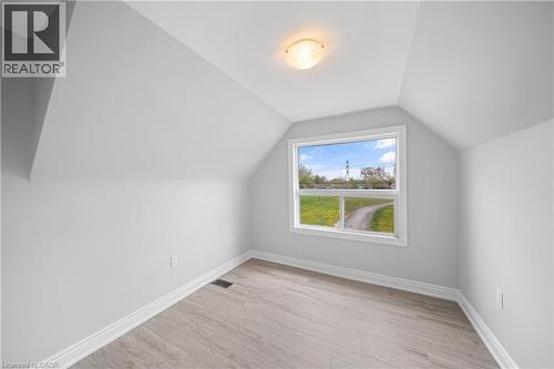 305 Weir Street N, Hamilton, ON - Indoor Photo Showing Other Room