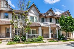 113 LIDDYCOAT LANE  Hamilton, ON L9G 0A7