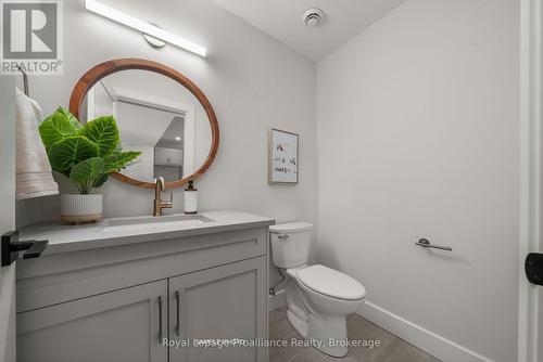 32 Fraser Drive, Quinte West (Sidney Ward), ON - Indoor Photo Showing Bathroom