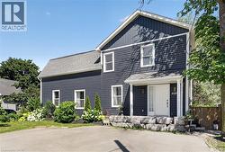 4189 MOUNTAIN Street  Beamsville, ON L3J 0K8