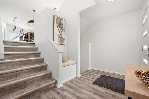 7 George Barone Bay, Winnipeg, MB - Indoor Photo Showing Other Room