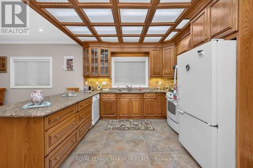 378 Rustic Road, Toronto, ON - Indoor Photo Showing Kitchen With Double Sink