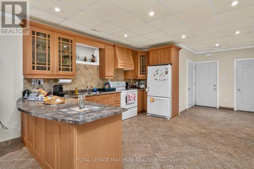 378 Rustic Road, Toronto, ON - Indoor Photo Showing Kitchen