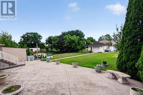 378 Rustic Road, Toronto, ON - Outdoor