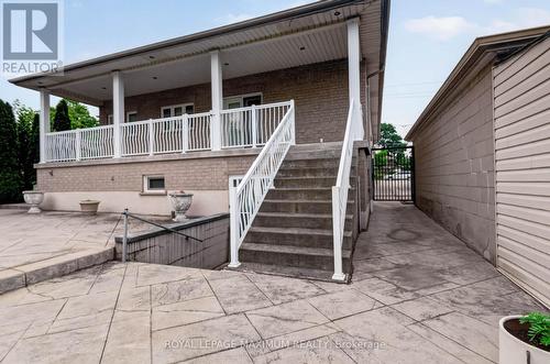 378 Rustic Road, Toronto, ON - Outdoor With Exterior