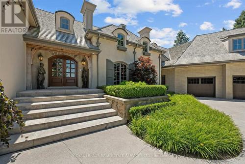Custom Residence by an Award-Winning Builder! - 10090 Pineview Trail, Milton, ON - Outdoor With Facade