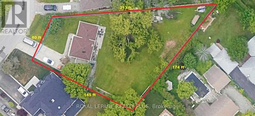 1332 STANBURY ROAD  Oakville, ON L6L 2J4