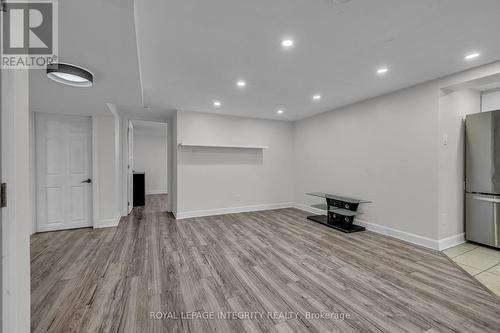 924 Rex Avenue, Ottawa, ON 