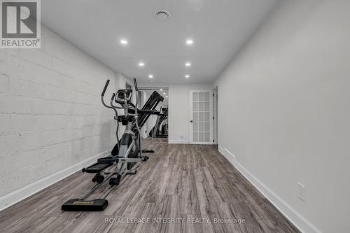 924 Rex Avenue, Ottawa, ON 