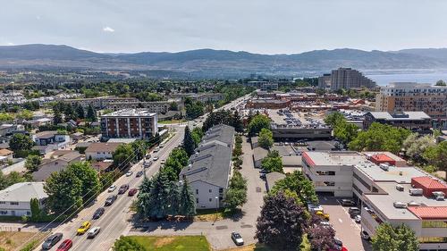 9-3000 Richter Street, Kelowna, BC - Outdoor With View