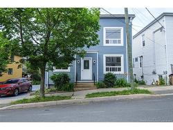 25 Clarendon ST  Saint John, NB E2K 1A3