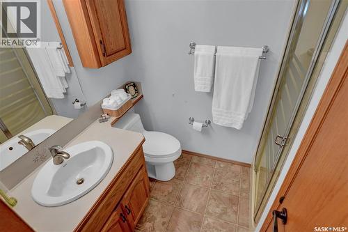 3474 Olive Grove, Regina, SK - Indoor Photo Showing Bathroom