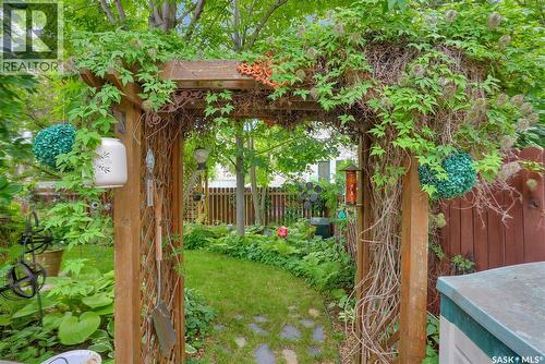 3474 Olive Grove, Regina, SK - Outdoor