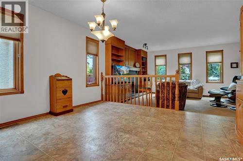 3474 Olive Grove, Regina, SK - Indoor Photo Showing Dining Room