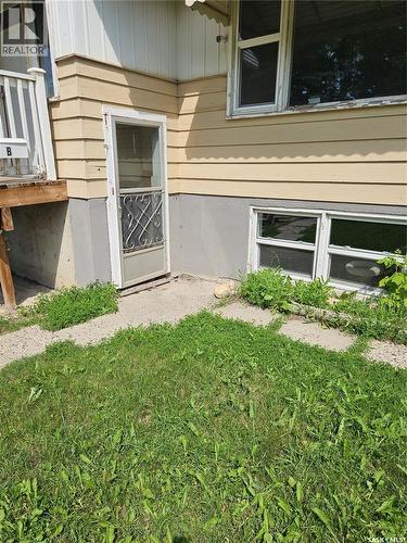 1415 Bond Street, Regina, SK - Outdoor