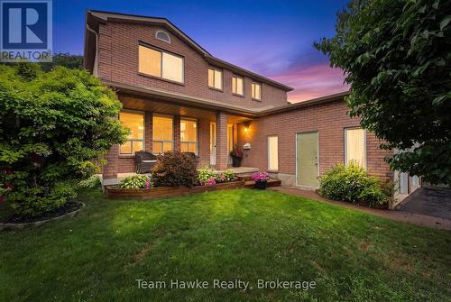 1085 DINA CRESCENT  Midland, ON L4R 5C6