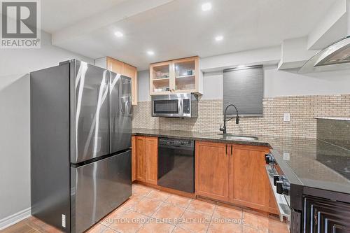 3561 Bertrand Road, Mississauga, ON - Indoor Photo Showing Kitchen