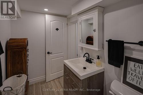 36 Miles Road, Toronto, ON - Indoor Photo Showing Bathroom