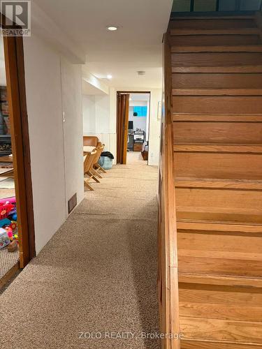 2595 Altadena Court, Mississauga, ON - Indoor Photo Showing Other Room