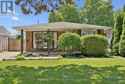 1298 ROSEMARY CRESCENT  Burlington, ON L7P 2P4