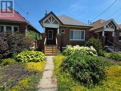 77 PARADISE ROAD S Hamilton, ON L8S 1S3