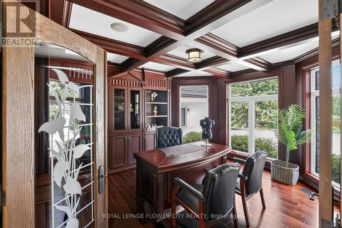 1 Flaherty Lane, Caledon, ON - Indoor Photo Showing Dining Room
