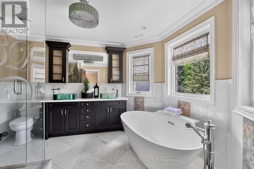 1 Flaherty Lane, Caledon, ON - Indoor Photo Showing Bathroom